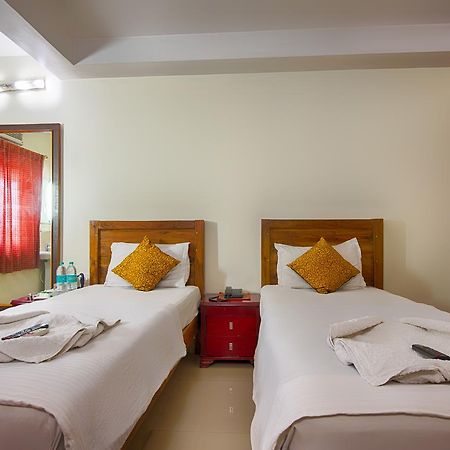 Hotel Seetal Каттак Экстерьер фото