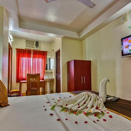 Hotel Seetal Каттак Экстерьер фото
