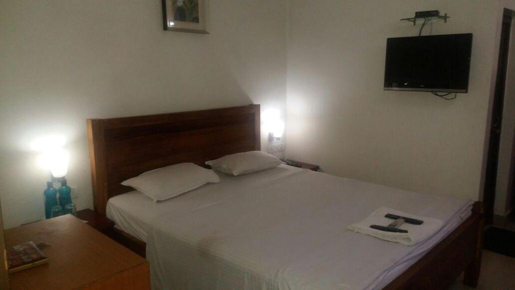 Hotel Seetal Каттак Экстерьер фото